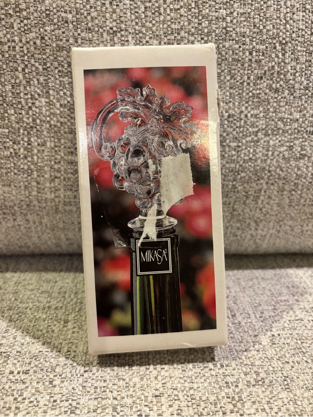Mikasa Clear Crystal Grape Cluster Bottle Stopper